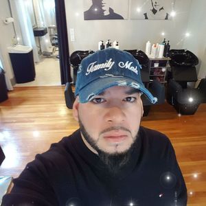 Meet your Posher, Julio